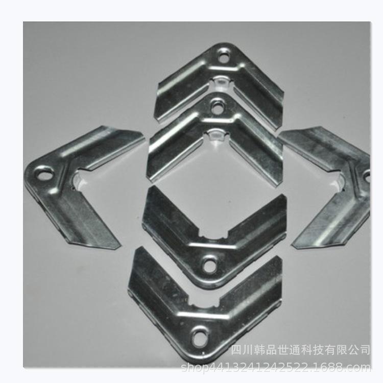 廠家直供 角碼 鍍鋅加碼 風管配件 現(xiàn)貨批發(fā) 量大從優(yōu)