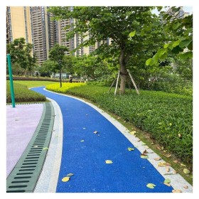 貴陽市銅仁區(qū)彩色透水混凝土地坪材料廠家 施工材料罩面保護劑  透水增強劑 生態(tài)透水砼 免費提供技術(shù)指導  送貨到工地